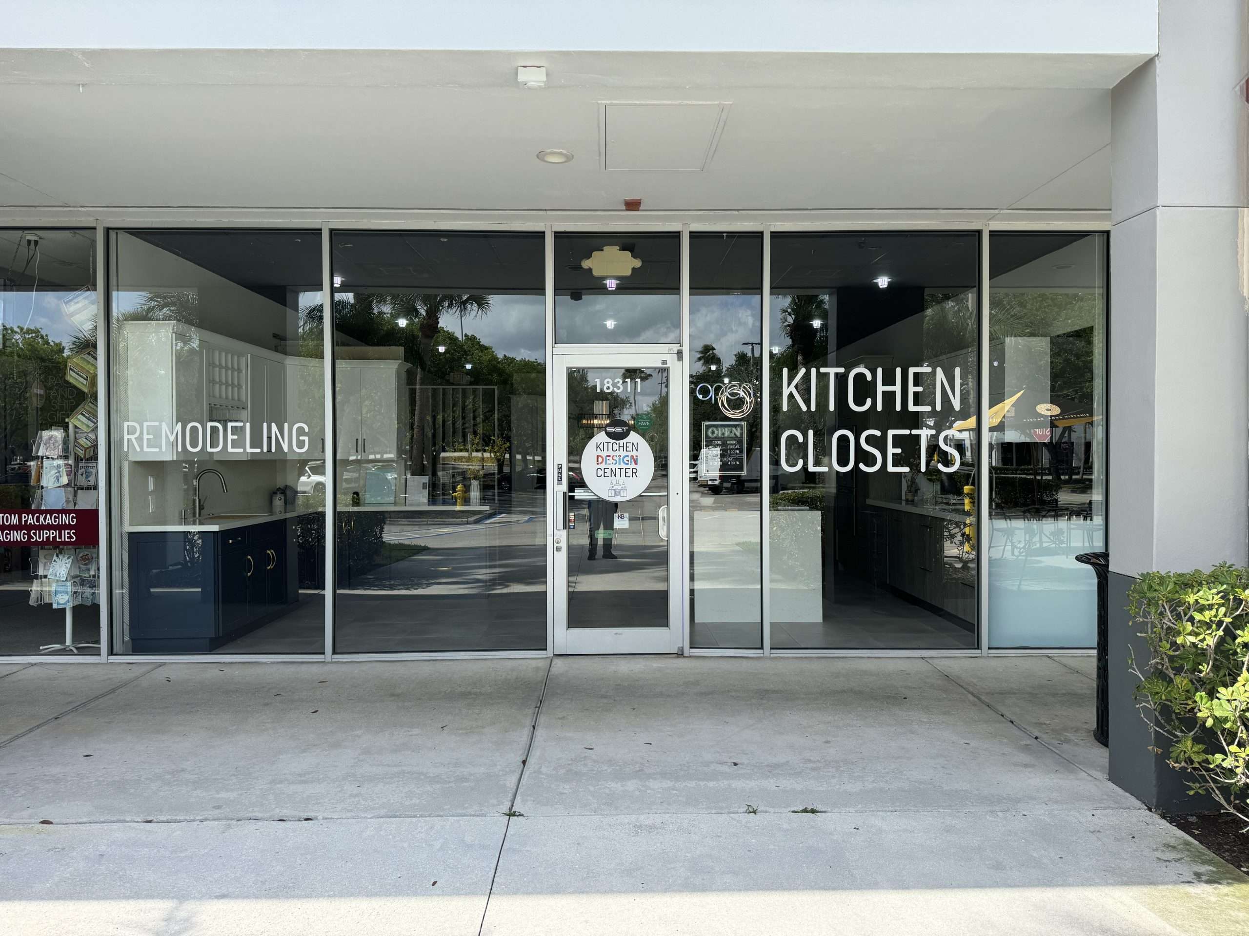 Set Kitchens Pembroke Pines Showroom - Set Kitchens - Kitchen Remodel
